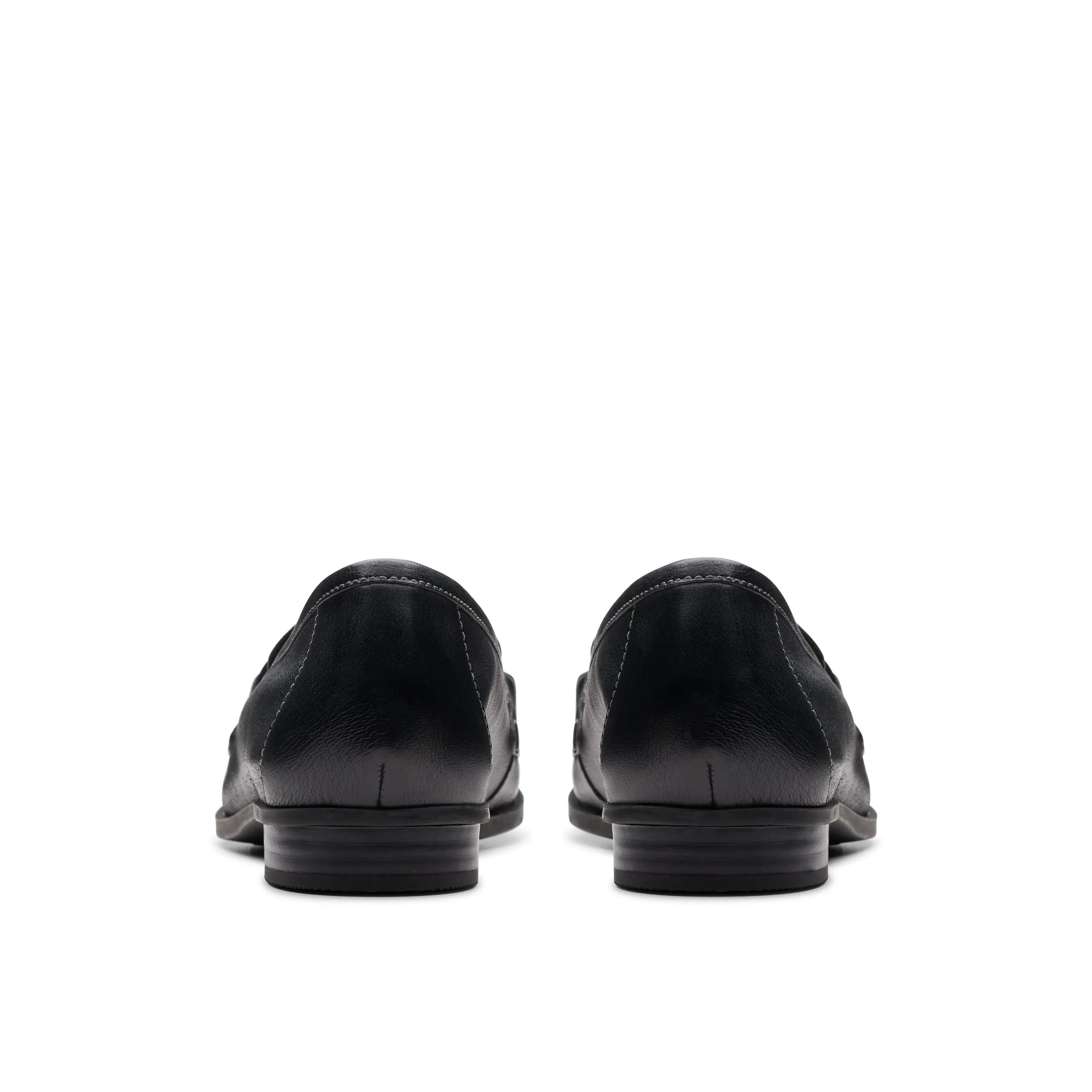 Clarks Women’s Sarafyna Iris – Leather Loafer with Chain Detail CLARKS