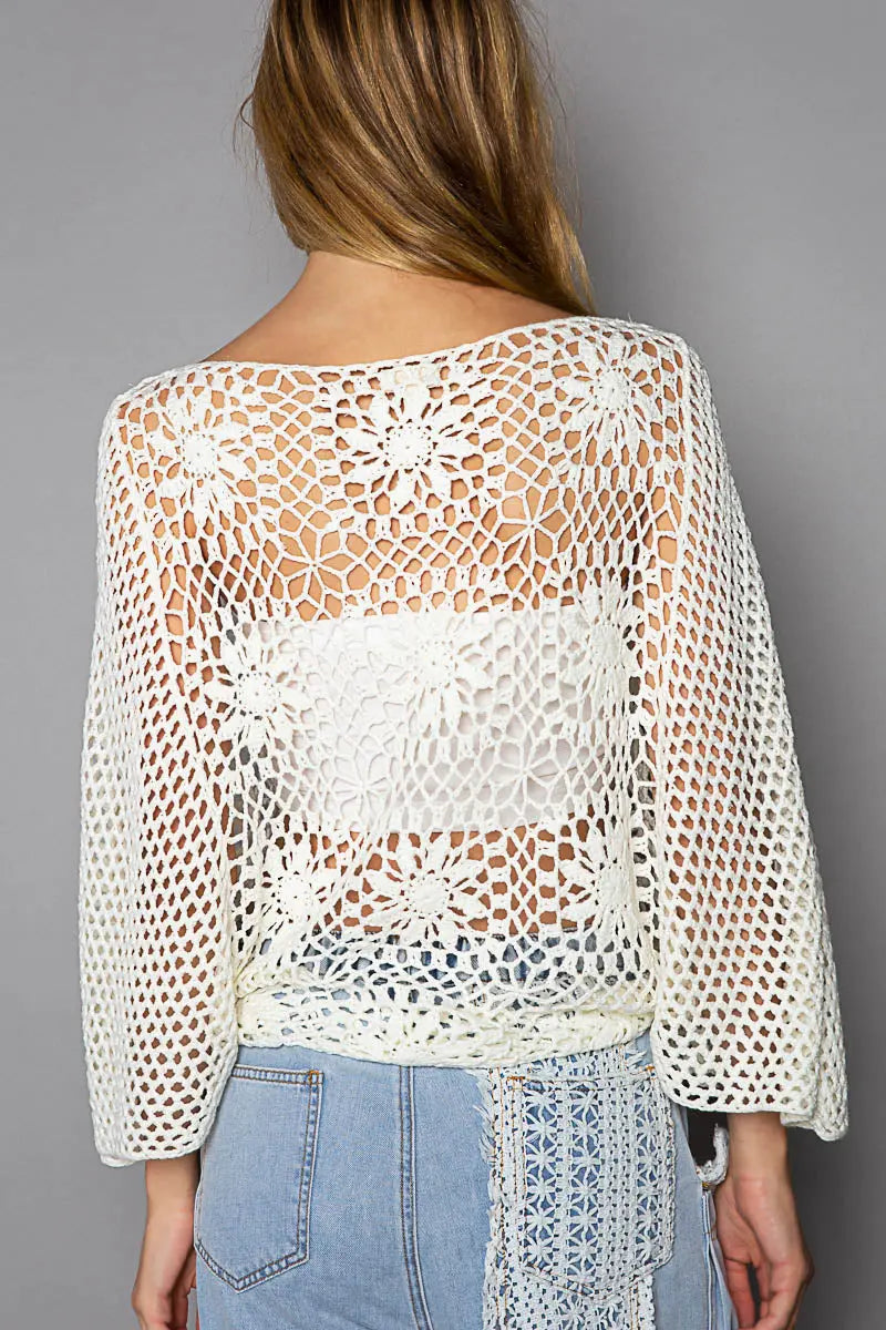 Peace and Love Top – Effortless, Oversized Chic