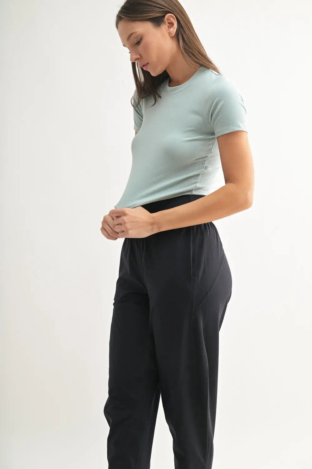 Mono B Essential Ribbed Tee – Cropped Tee for Layering or Lounging