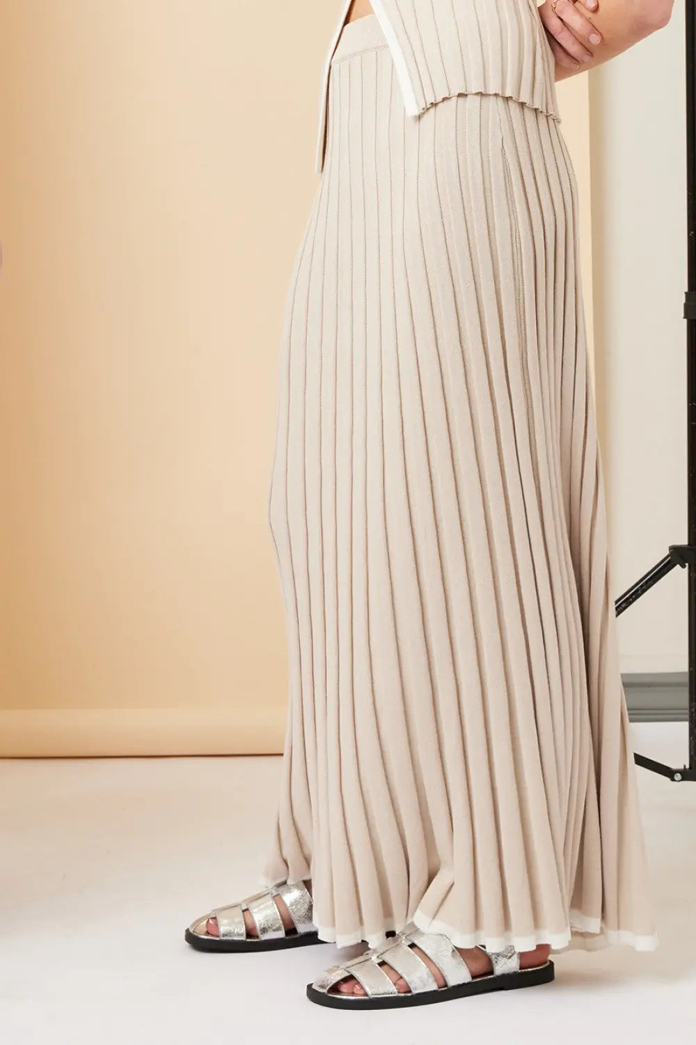 Illa Illa Maci Maxi Skirt – Effortless Elegance & Everyday Comfort