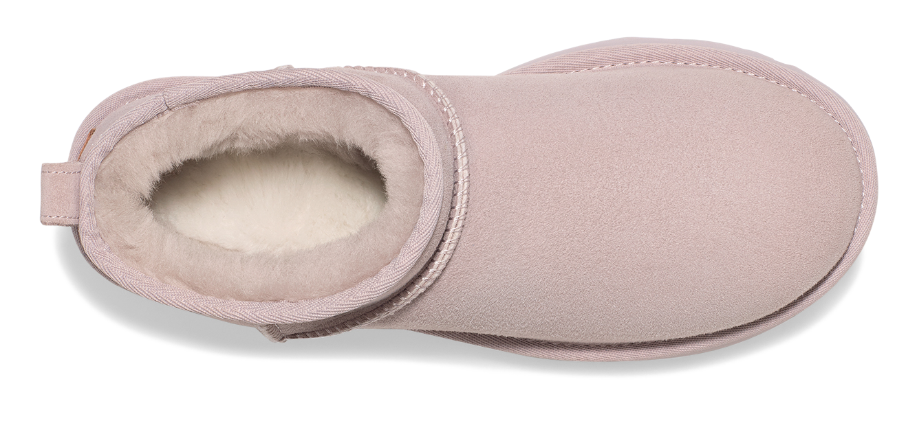 Women’s UGG Classic Ultra Mini – Iconic Style, Modern Comfort UGG