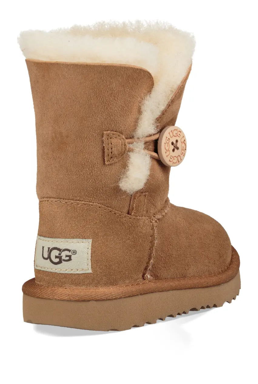 Toddler’s UGG Bailey Button II – Cozy Sheepskin Boot with Versatile Style UGG