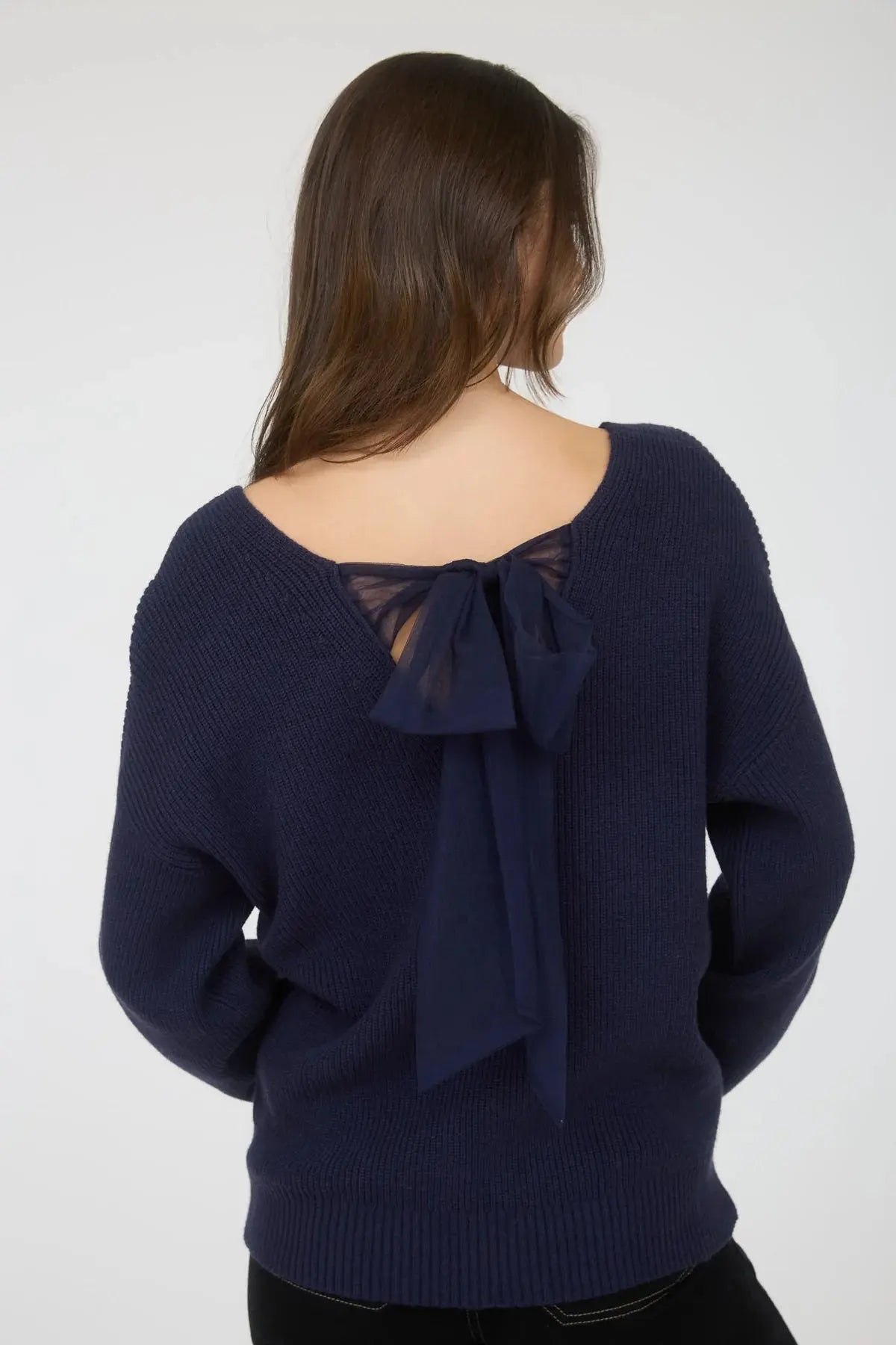 Blu Pepper So Into You Sweater – Feminine Back Bow Detail Pullover BLU PEPPER