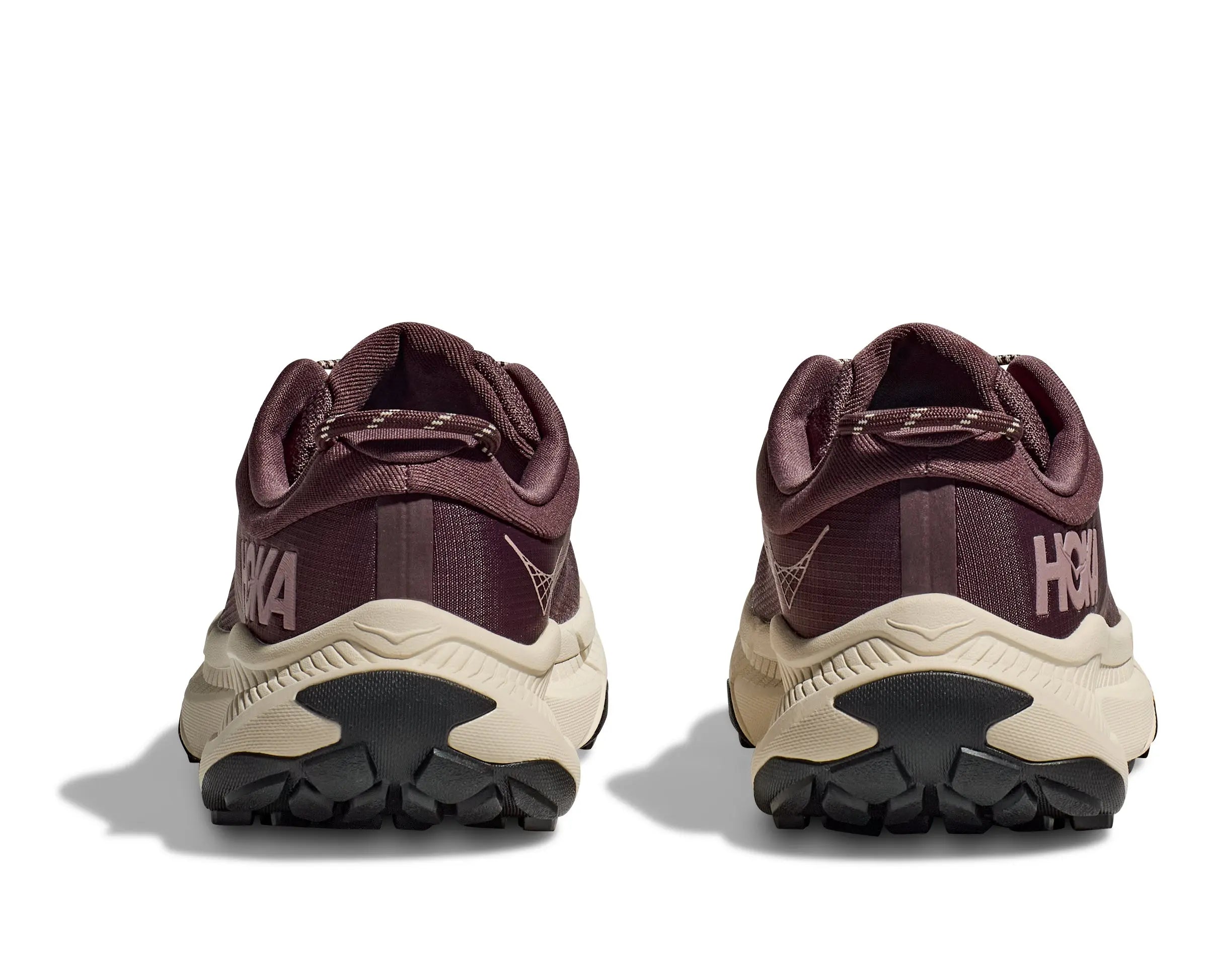 Hoka Women’s Transport – Performance Meets City Style    HOKA