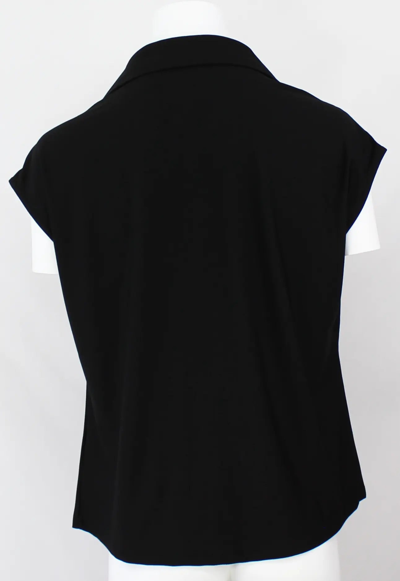 Keren Hart Martha Knit Top – Sleek Button-Down Style with Stretch Comfort KEREN HART