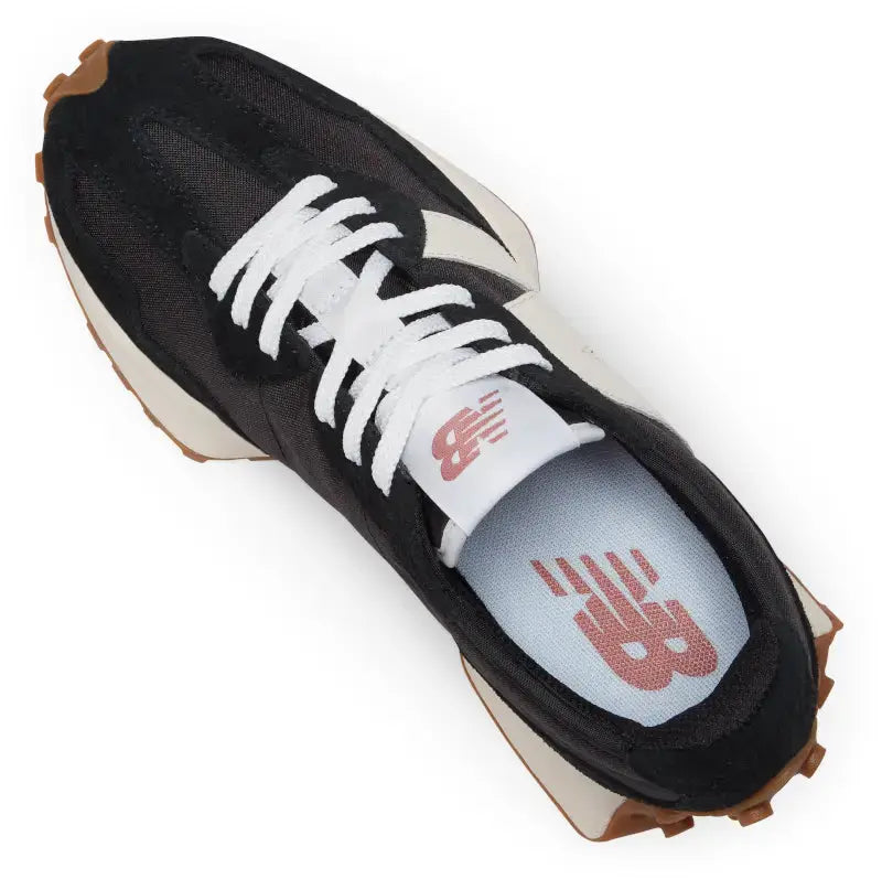 Women's New Balance 327 – A Retro Sneaker with Modern Style NEW BALANCE