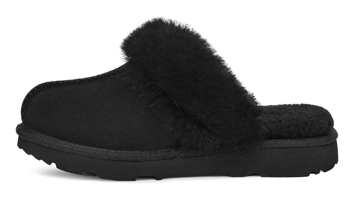 Kids’ UGG Cozy II – Soft & Fluffy Slip-On Slipper for Indoor & Outdoor Wear    UGG