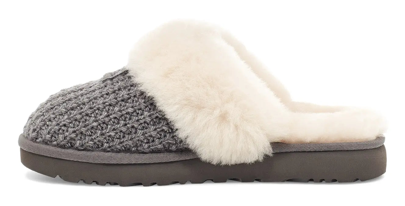 Women's UGG Cozy Slippers – Soft, Stylish & Perfectly Plush UGG