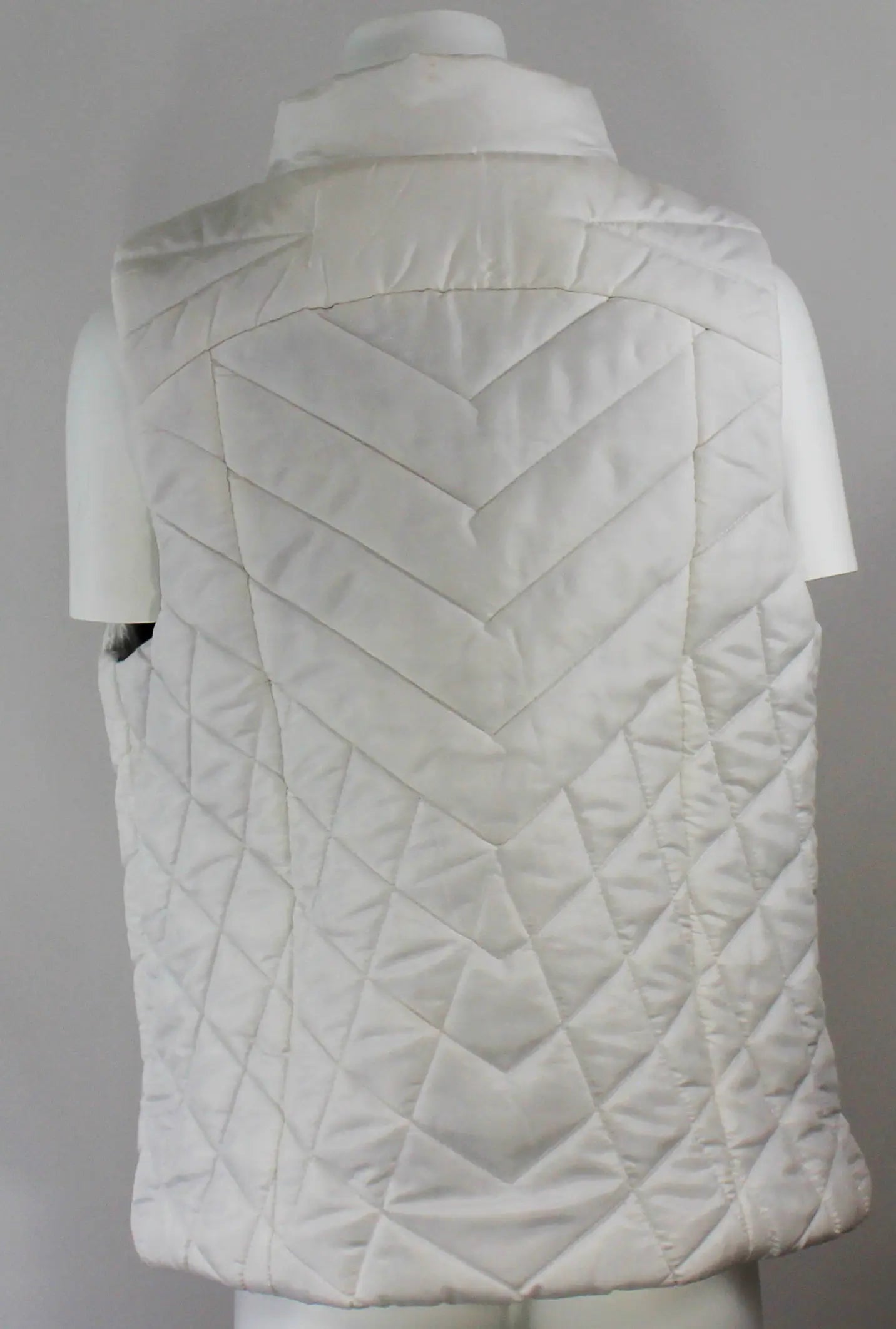 Keren Hart Chill Vibes Vest – Lightweight & Stylish Layer KEREN HART