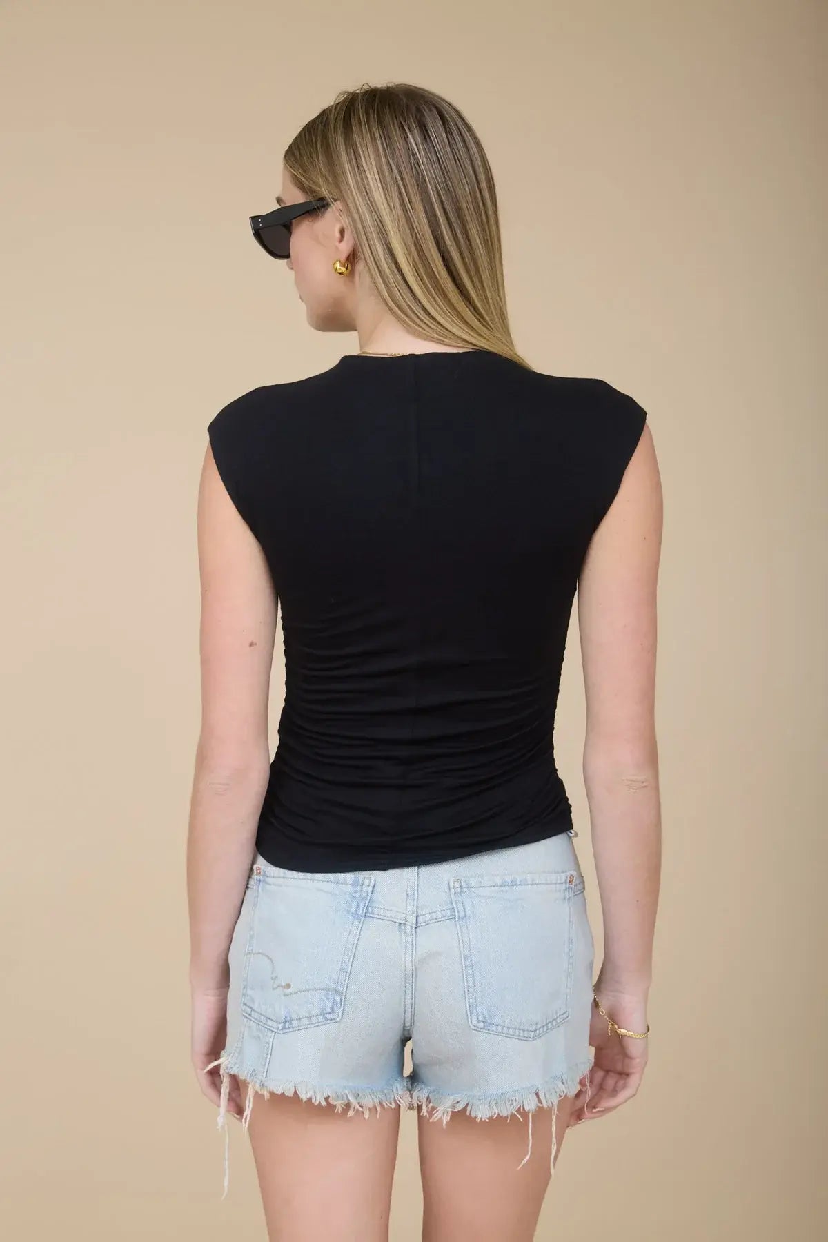 Blu Pepper Upper East Side Top – Sleek Sleeveless Top with a Modern Edge
