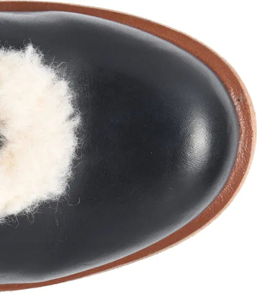 Stay Warm in Style with the Women's Kork-Ease Winslet