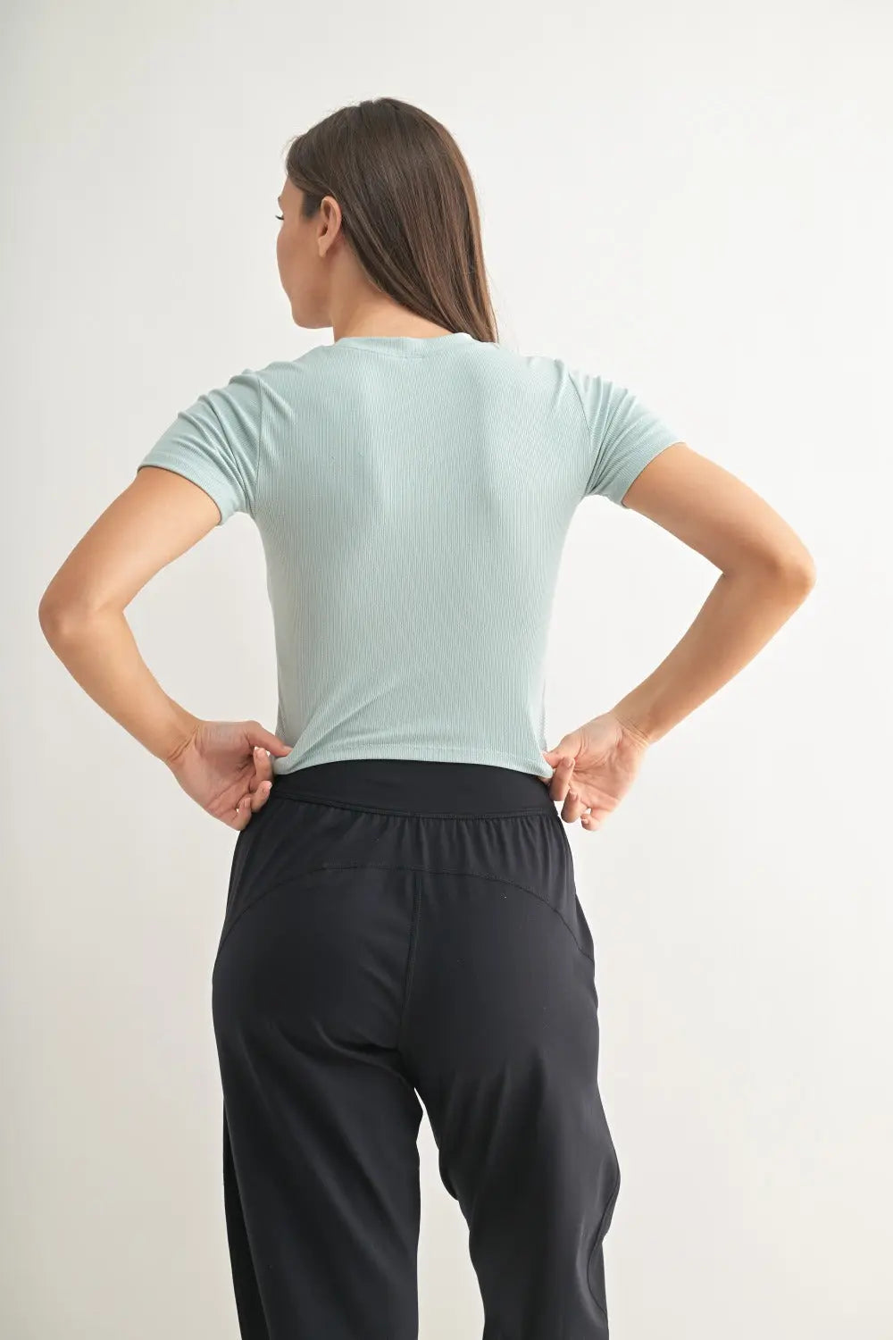 Mono B Essential Ribbed Tee – Cropped Tee for Layering or Lounging MONO B
