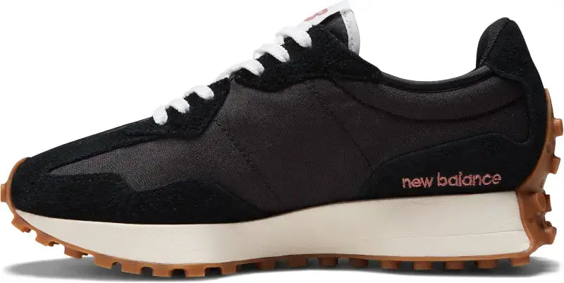 Women's New Balance 327 – A Retro Sneaker with Modern Style NEW BALANCE