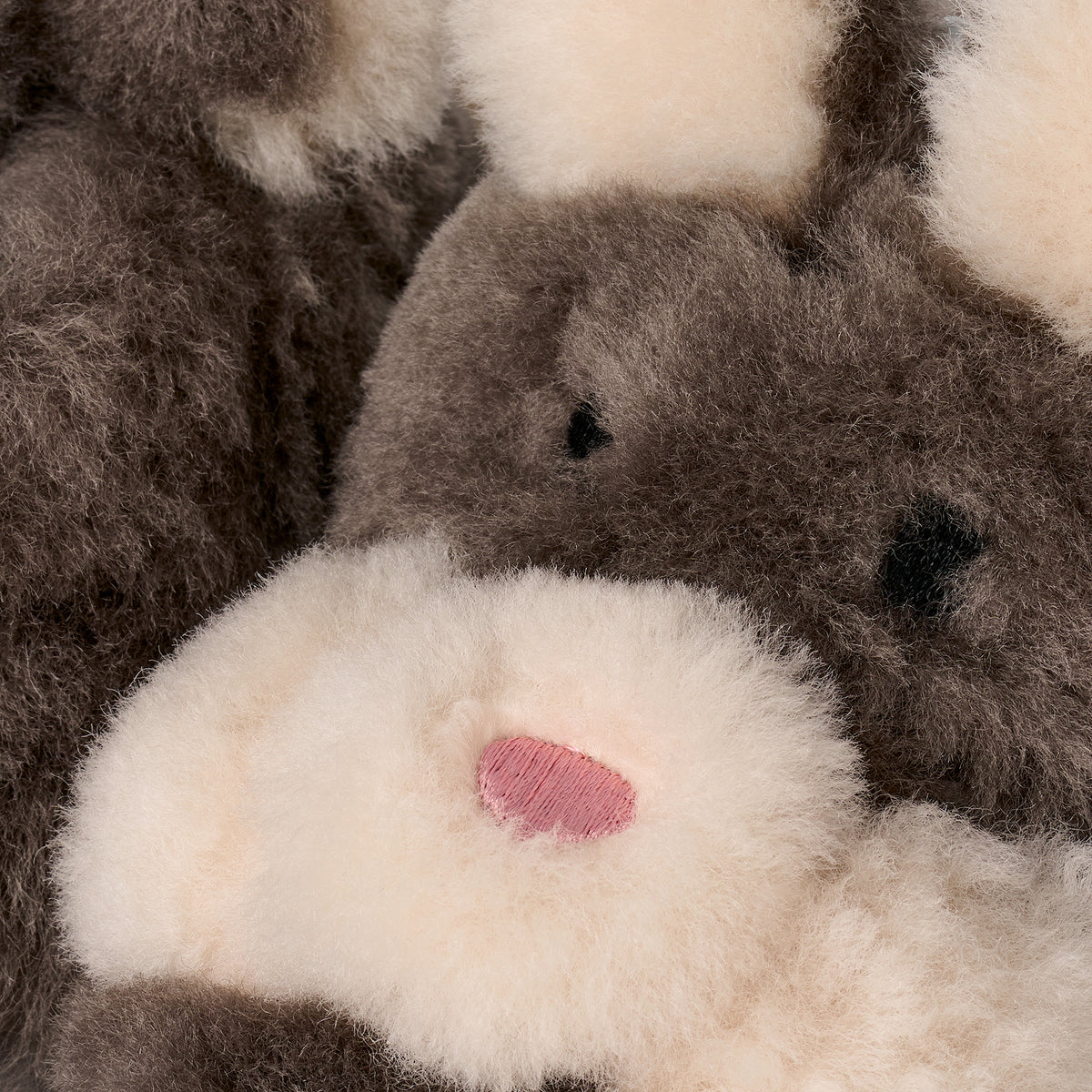 Baby UGG Hop Slipper – Adorable Bunny Style with Cozy Comfort