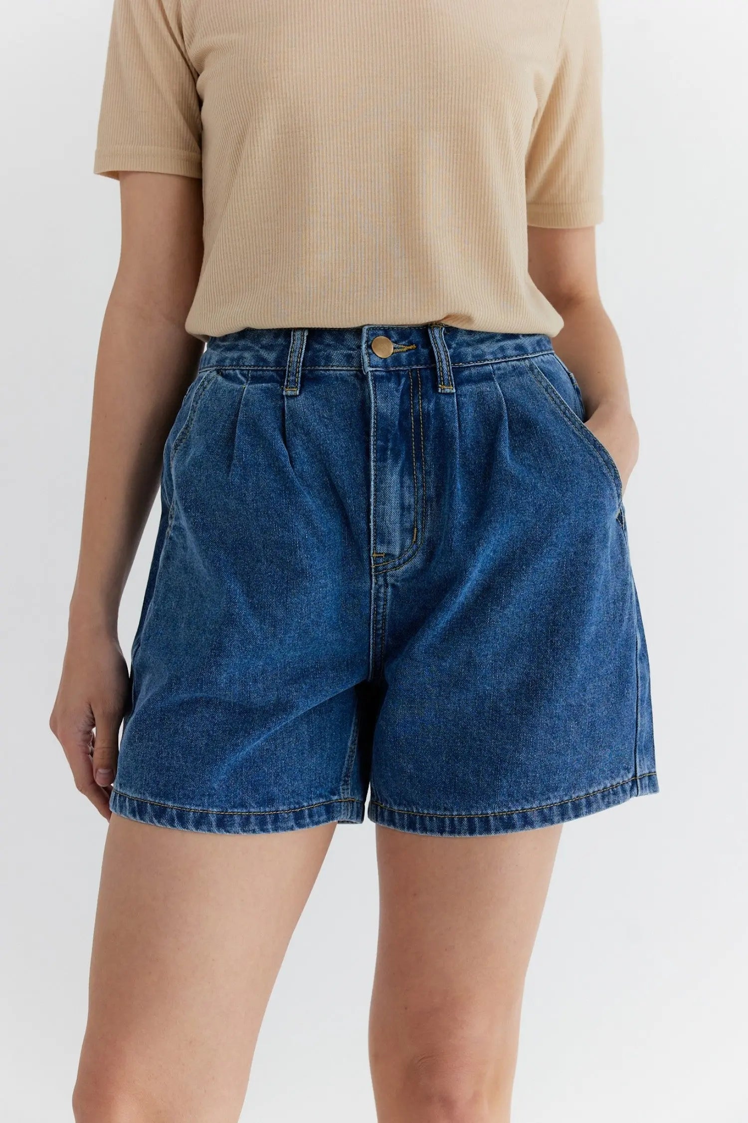 Mod Ref Naomi Shorts – Effortless Vintage Style for Warm Days
