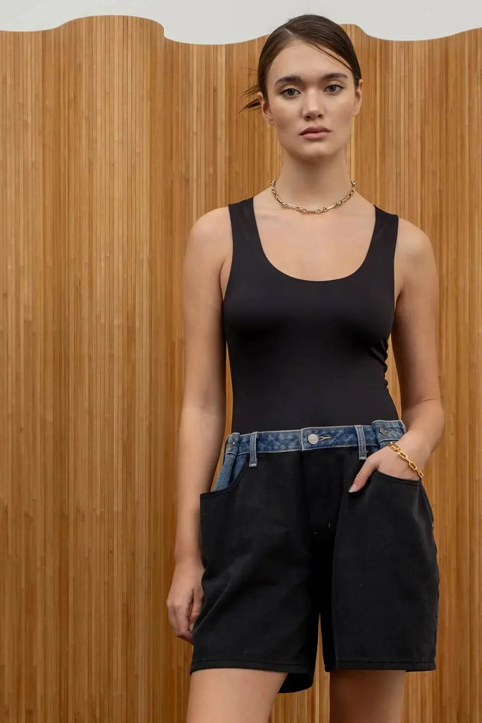 The Kylie Bodysuit BLACK-L BLU PEPPER