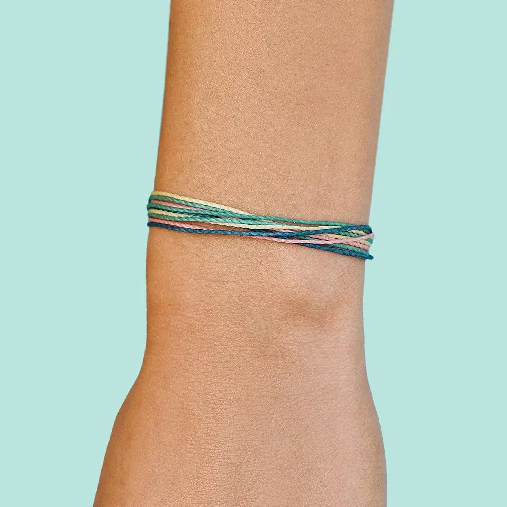 Pura Vida Original Bracelet – A Handcrafted, Waterproof Essential PURA VIDA BRACELETS