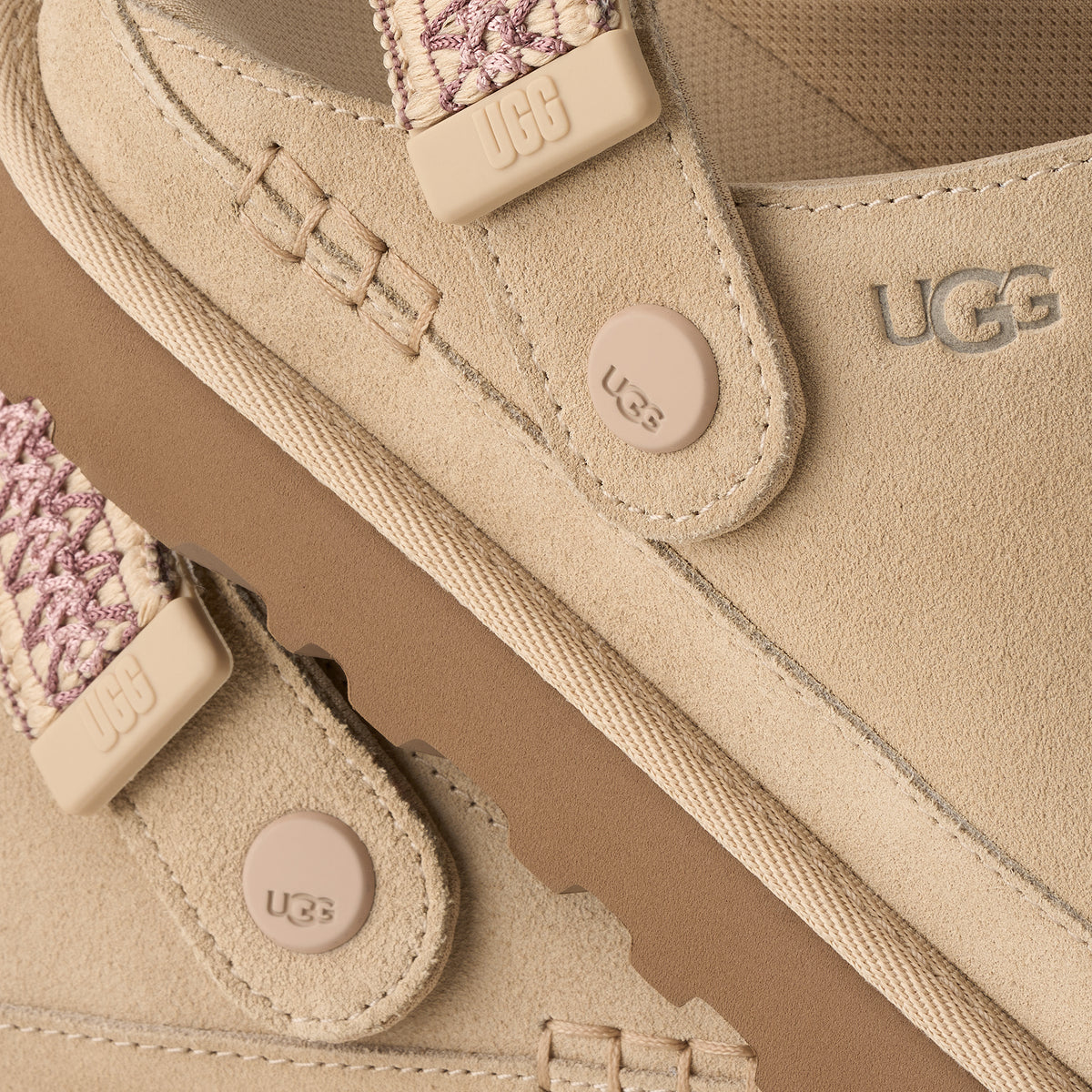 Women's UGG Goldenstar UGGbraided Clog – Effortless Style with Everyday Comfort