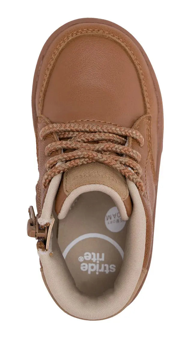 Toddler Stride Rite Quinn 2.0 – Classic Style Made for Little Explorers