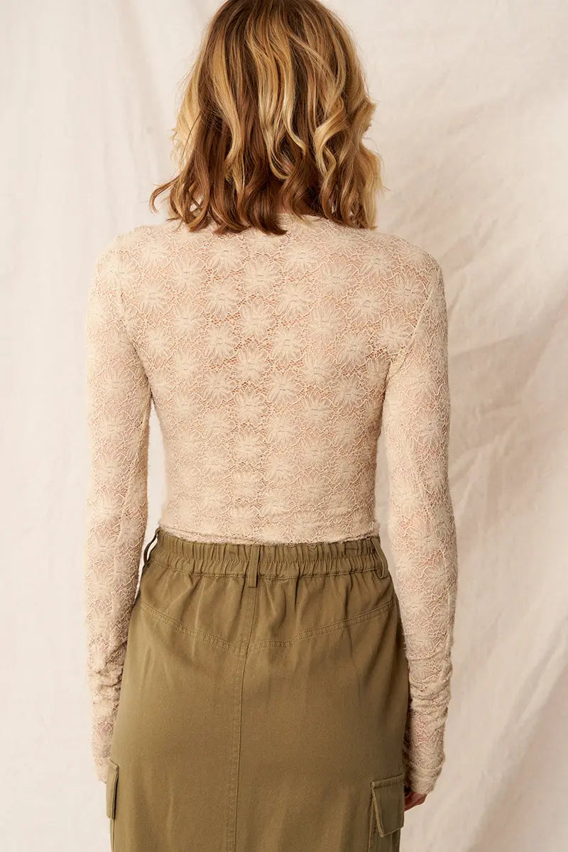 Alessia Floral Lace Top EN CREME