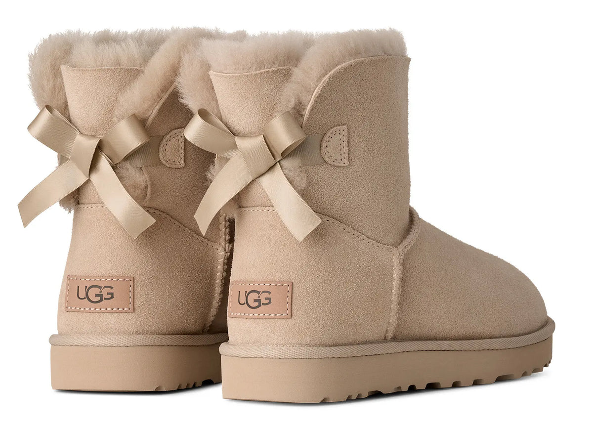 Women’s UGG Mini Bailey Bow II – Cozy Sheepskin Boot with a Feminine Touch