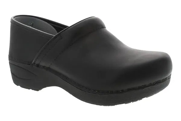 Women's Dansko XP 2.0 Pull Up – Lightweight Leather Work Clog
