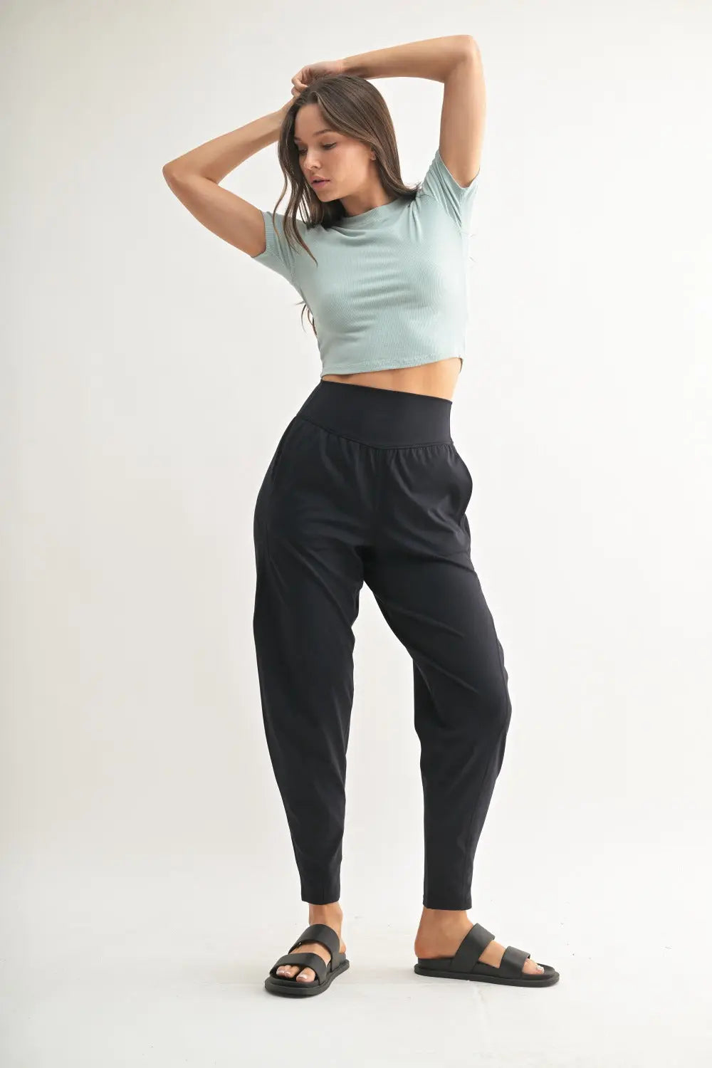 Mono B Essential Ribbed Tee – Cropped Tee for Layering or Lounging