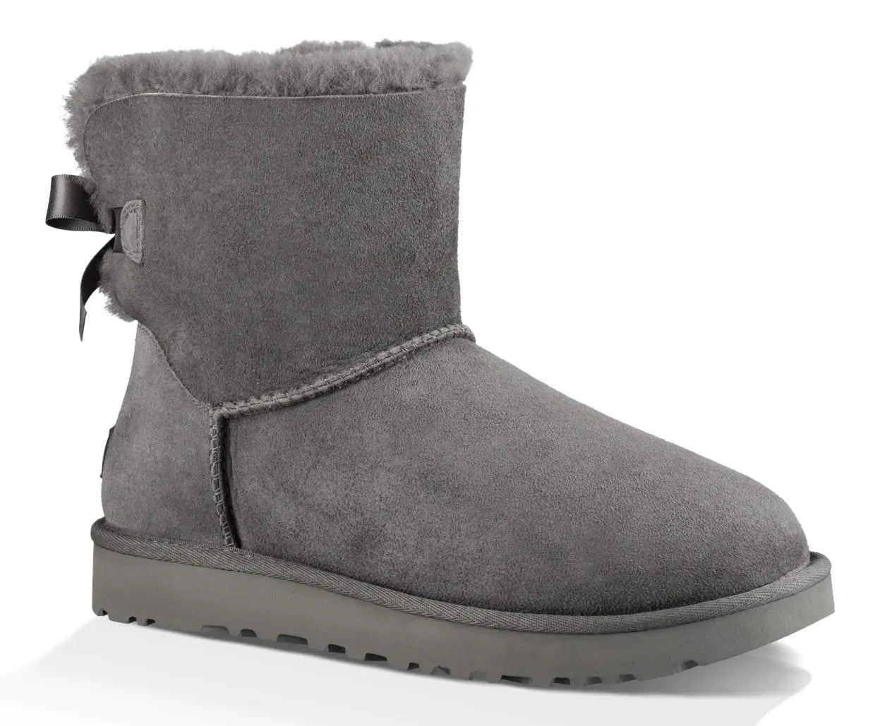 Women’s UGG Mini Bailey Bow II – Cozy Sheepskin Boot with a Feminine Touch UGG