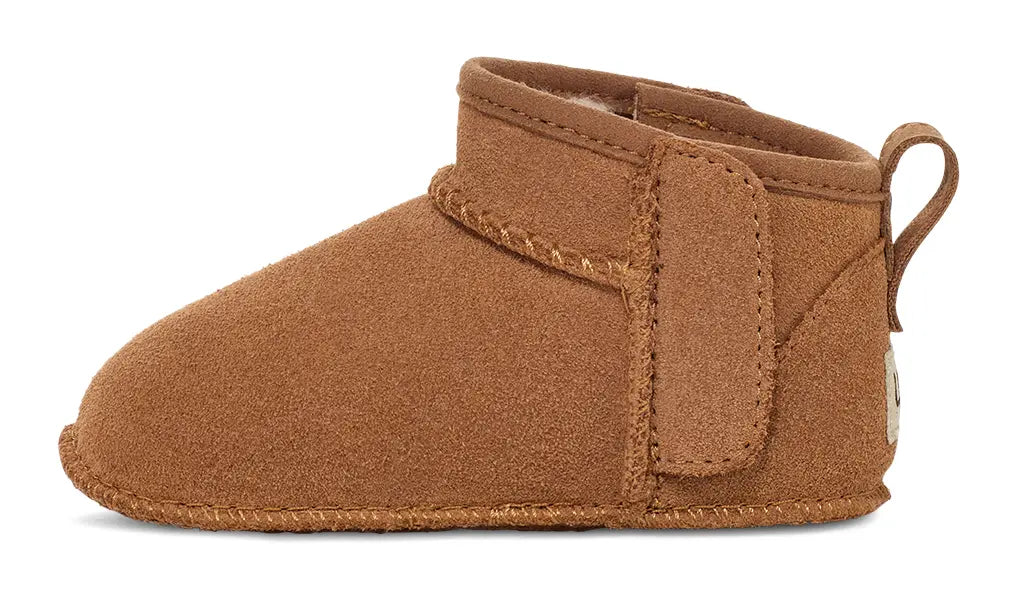Baby UGG Classic Ultra Mini – Cozy Comfort for Tiny Feet UGG