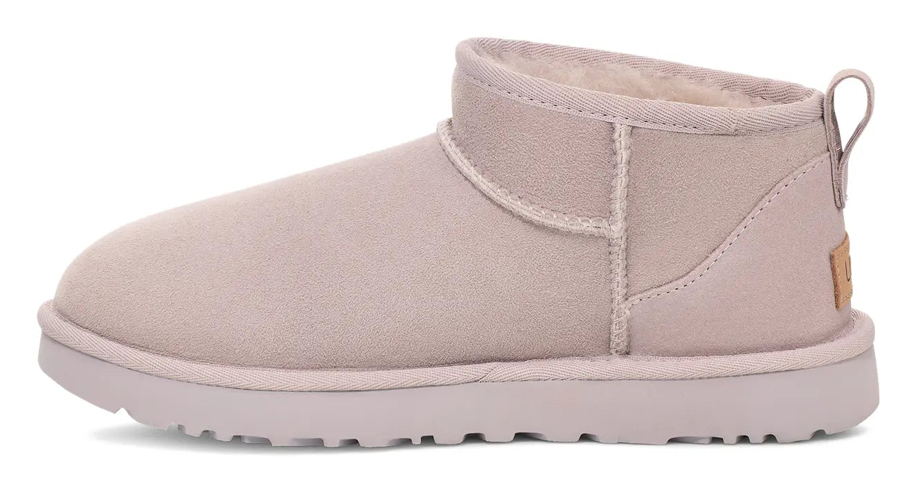 Women’s UGG Classic Ultra Mini – Iconic Style, Modern Comfort    UGG