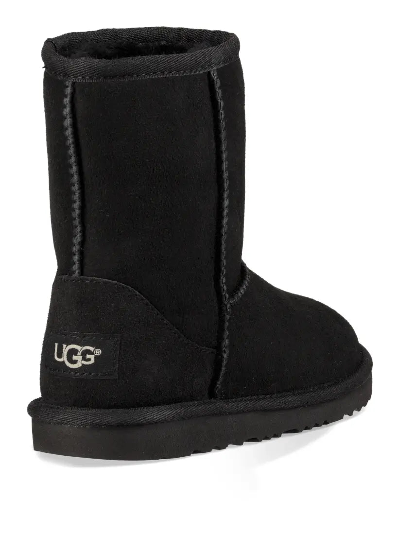 Kids' UGG Classic Short II – Cozy, Durable & Play-Ready    UGG