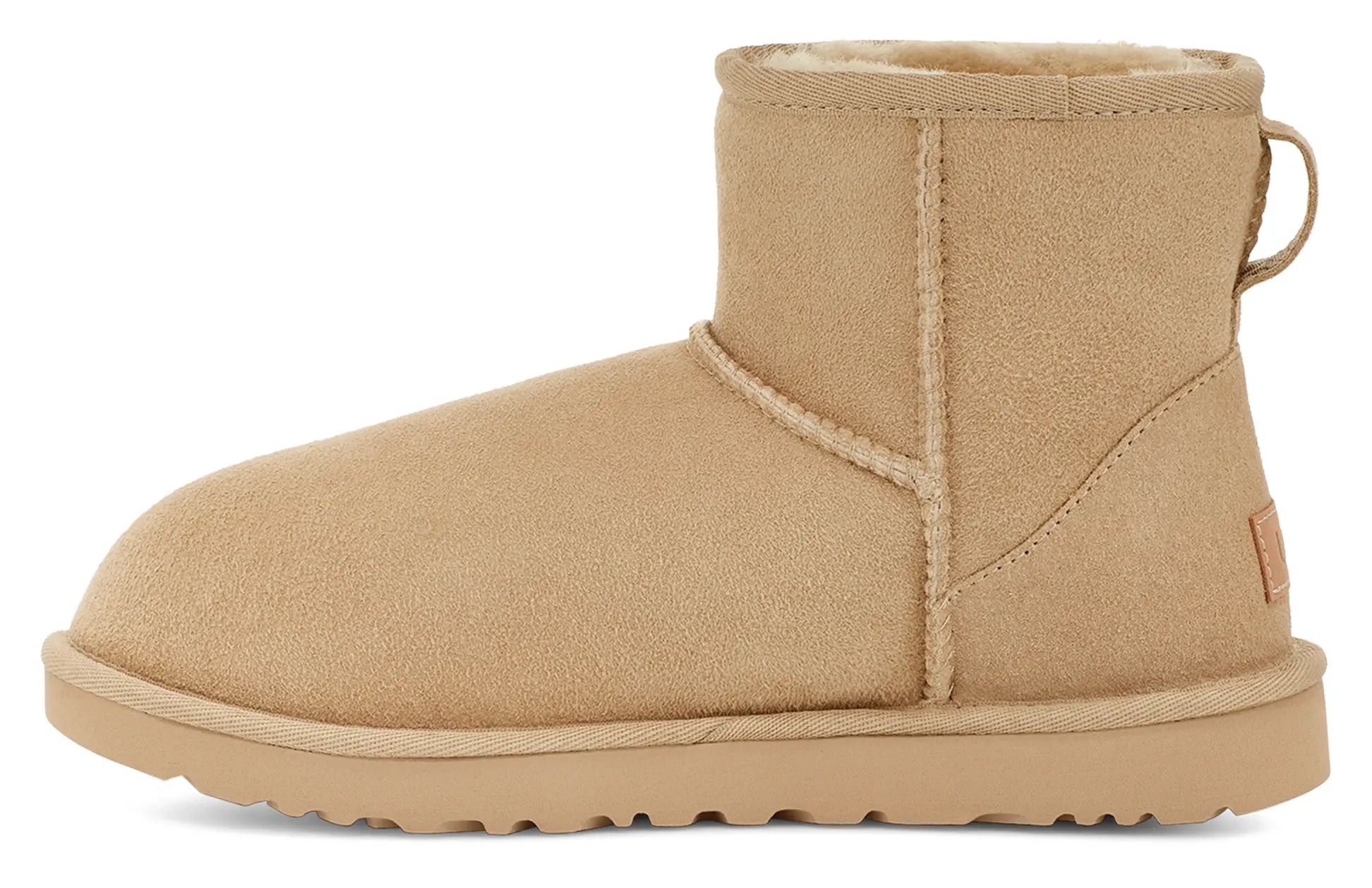Women’s UGG Classic Mini II – Iconic Comfort & Effortless Style UGG