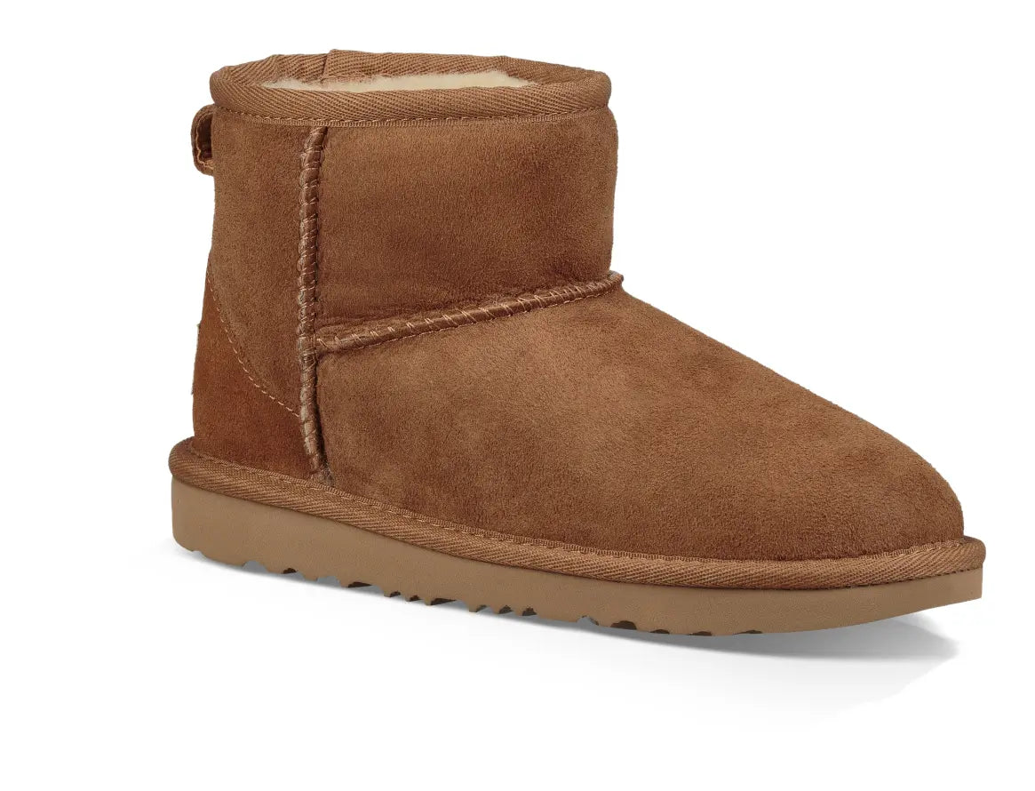 Kid’s UGG Classic Mini II – Cozy Comfort for All-Day Play CHESTNUT-13 UGG