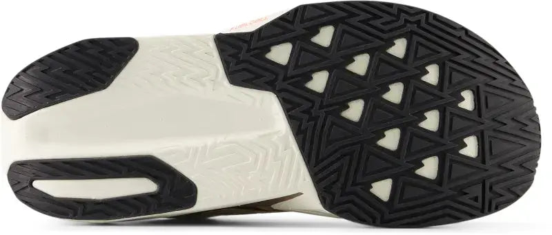 Women’s New Balance FuelCell Rebel v5 – Engineered for Tempo and Speed NEW BALANCE