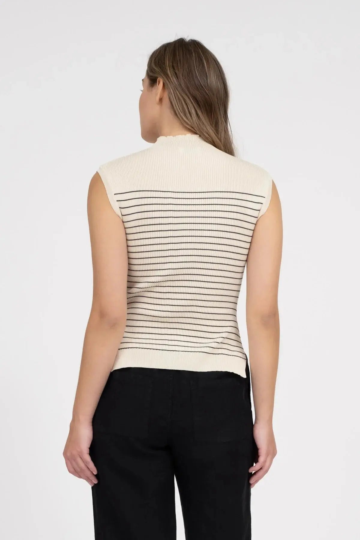 Blu Pepper Tiffani Mocneck Tank – Sleek Stripes & Sophisticated Comfort BLU PEPPER