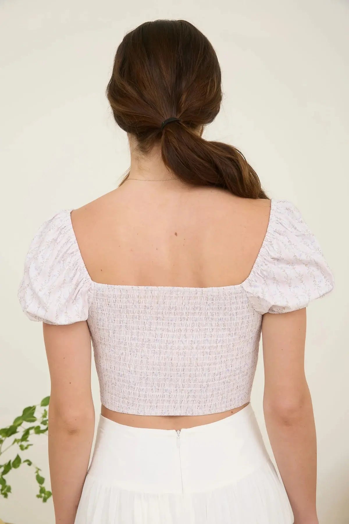 Blu Pepper Sweetheart Neck Crop Top – Floral Lace Vintage-Inspired Blouse BLU PEPPER