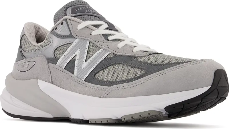 Men's New Balance 990v6 – Performance Meets Iconic Style