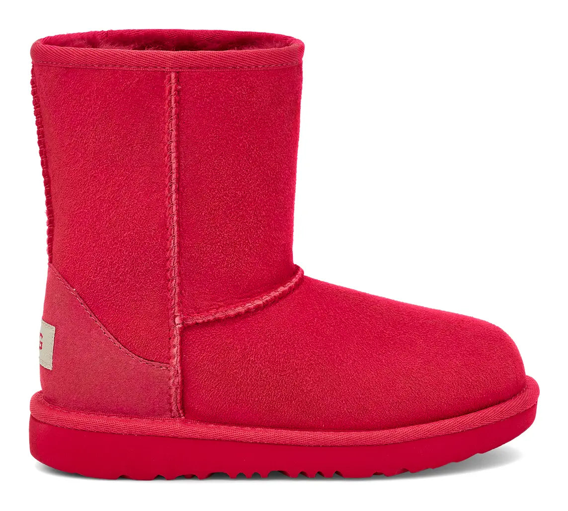Kids' UGG Classic Short II – Cozy, Durable & Play-Ready    UGG