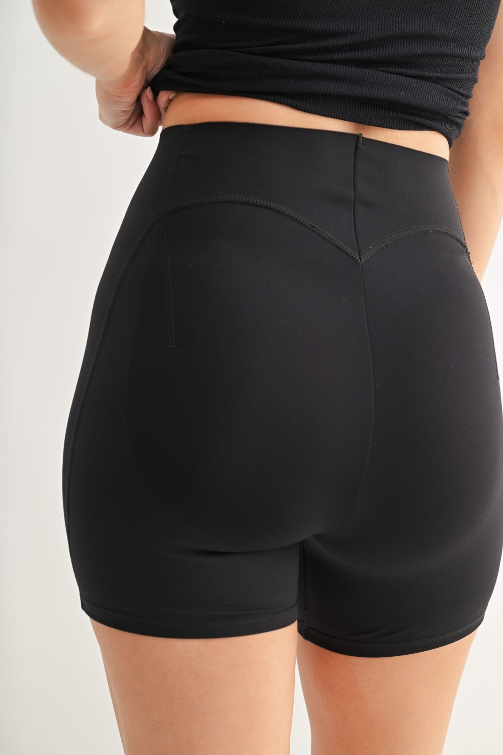 Mono B Booty-Lifting Active Shorts – Sculpting, Supportive & Ultra-Flattering MONO B