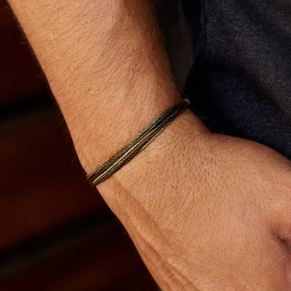 Pura Vida Original Bracelet – A Handcrafted, Waterproof Essential PURA VIDA BRACELETS