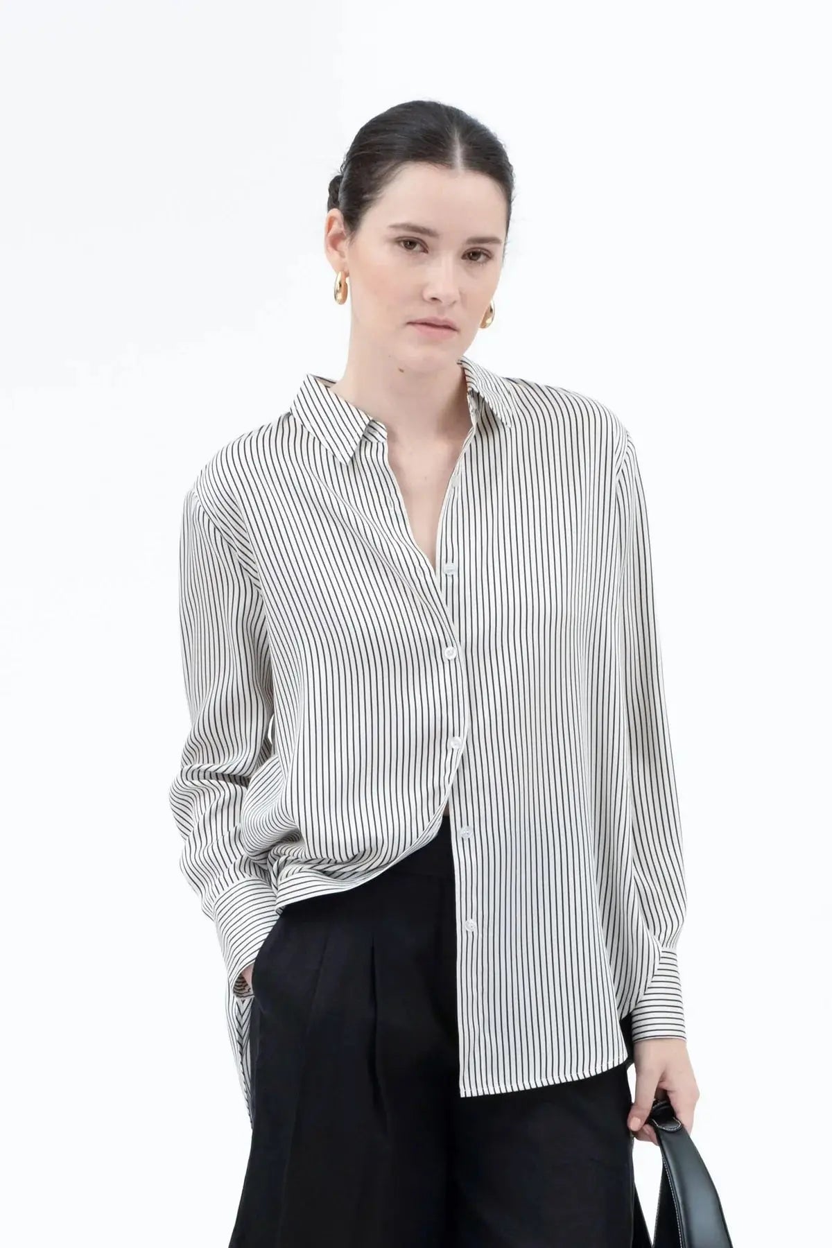 Blu Pepper Betty Pinstripe Button-Up – Effortless Elegance BLU PEPPER
