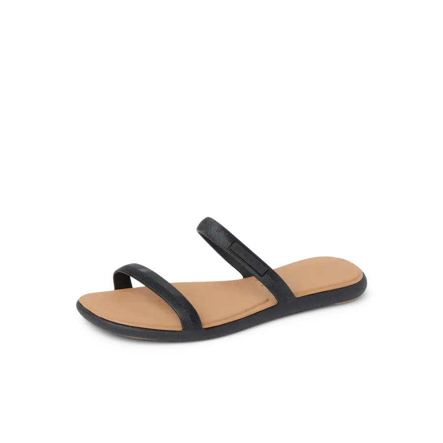 Reef Water Willow Marina – Women’s Square Toe Water-Friendly Sandal REEF