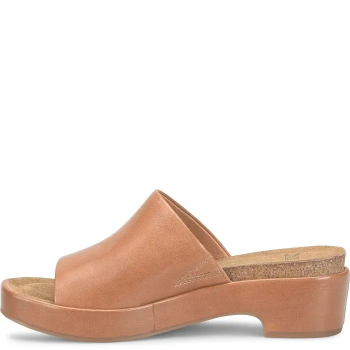 Women's Sofft Cass Leather Slide Sandal — Effortless Summer Style SOFFT