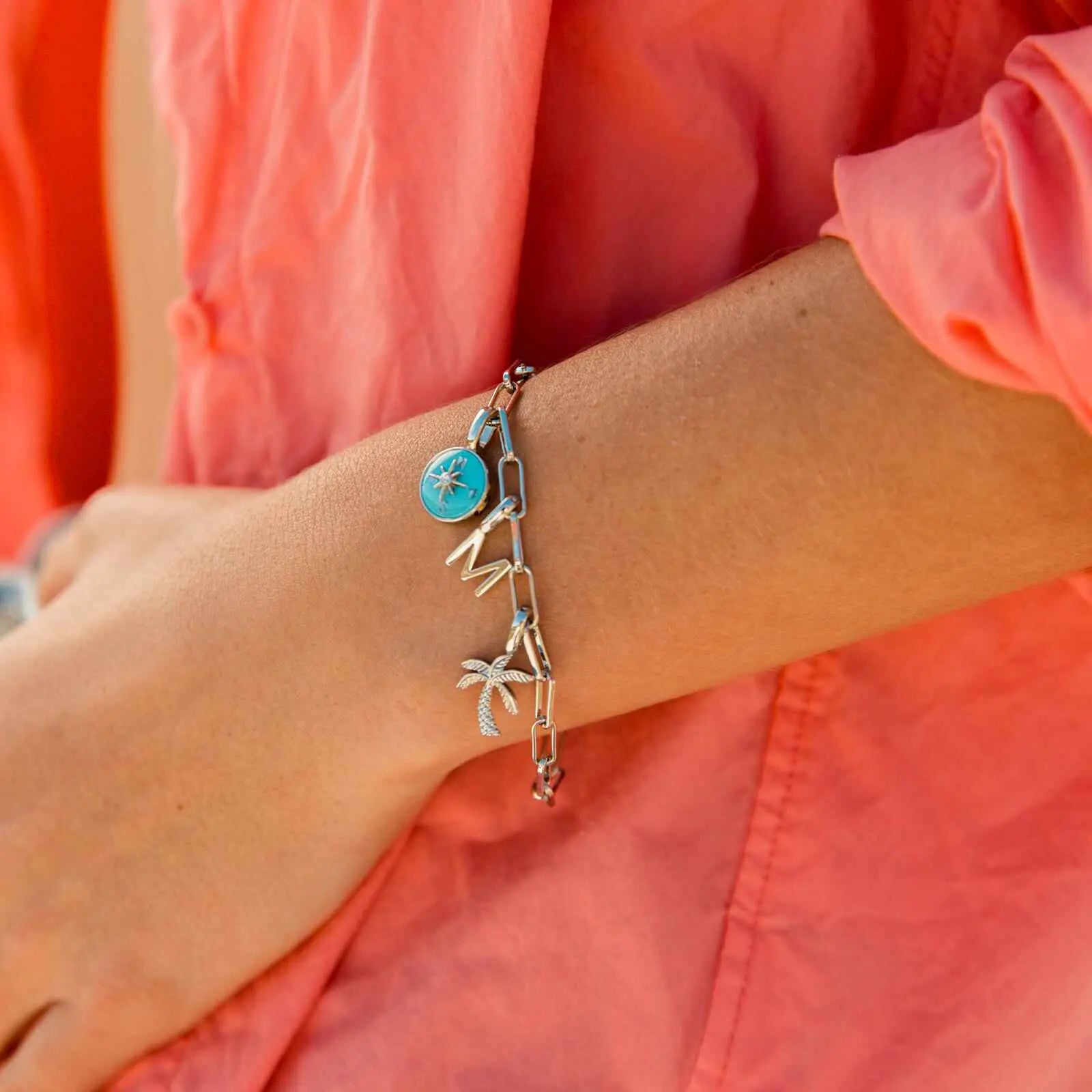 Pura Vida Harper Oval Charm Chain Bracelet – Customizable Jewelry Base PURA VIDA BRACELETS