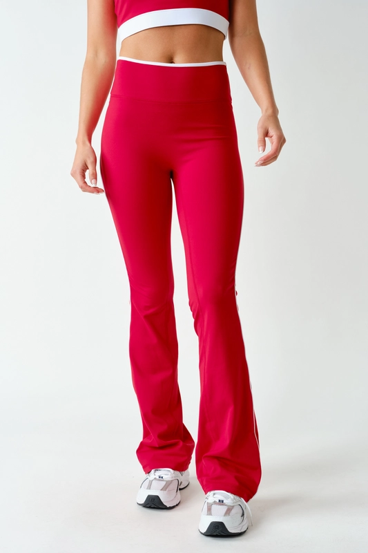 Are Flare Leggings in Style? Mono B Venice Contrast-Piping Flare Leggings – Active Pants