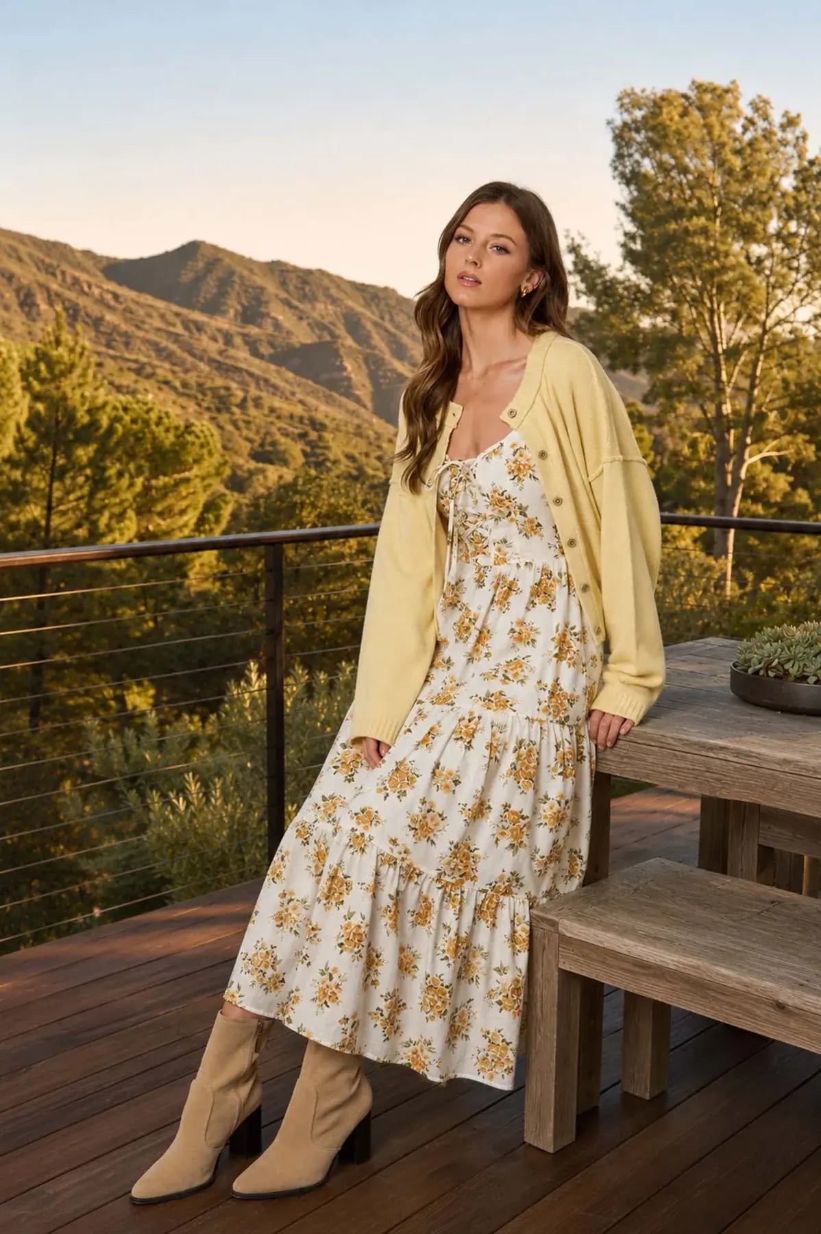 BLOSSOM MUSE FLORAL FRONT LACE MIDI DRESS BLU PEPPER