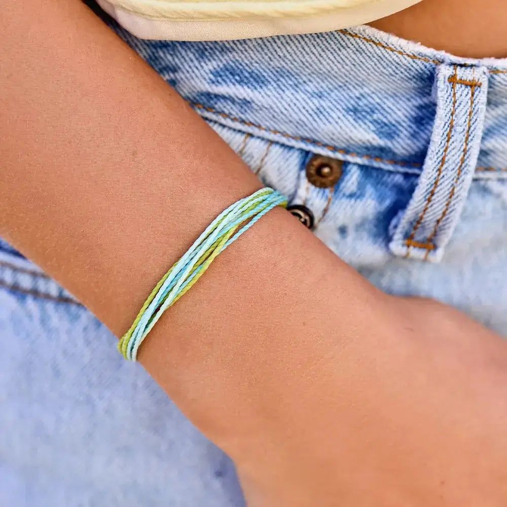Pura Vida Original Bracelet – A Handcrafted, Waterproof Essential PURA VIDA BRACELETS