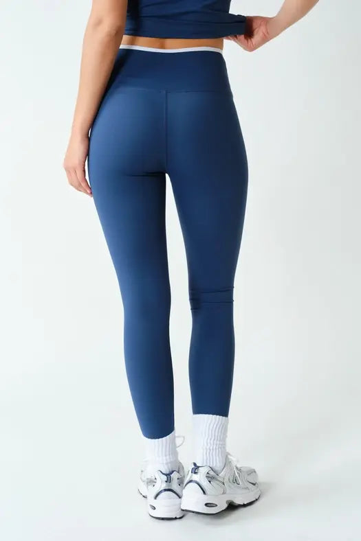 Mono B Align Trimmed Cami Tank & Legging Set – Sleek Style with a Coordinated Fit Product variant