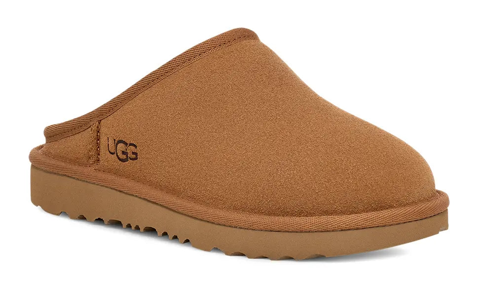 UGG Kids' Classic Slip-On – Cozy, Lightweight & Effortlessly Stylish CHESTNUT-13 UGG