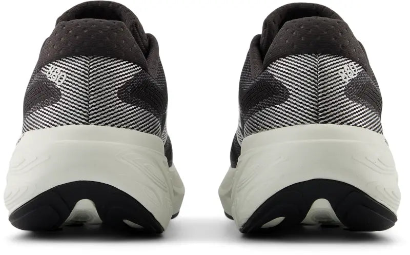 Women's Fresh Foam X 880V15    NEW BALANCE